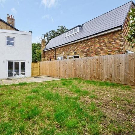 Amazing 3 Bed Interior Designed House With Garden - 114 The Hervey Londres Exterior foto