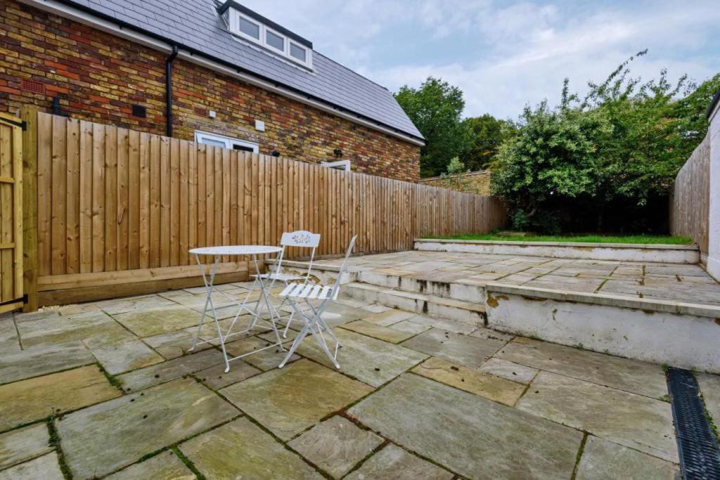 Amazing 3 Bed Interior Designed House With Garden - 114 The Hervey Londres Exterior foto